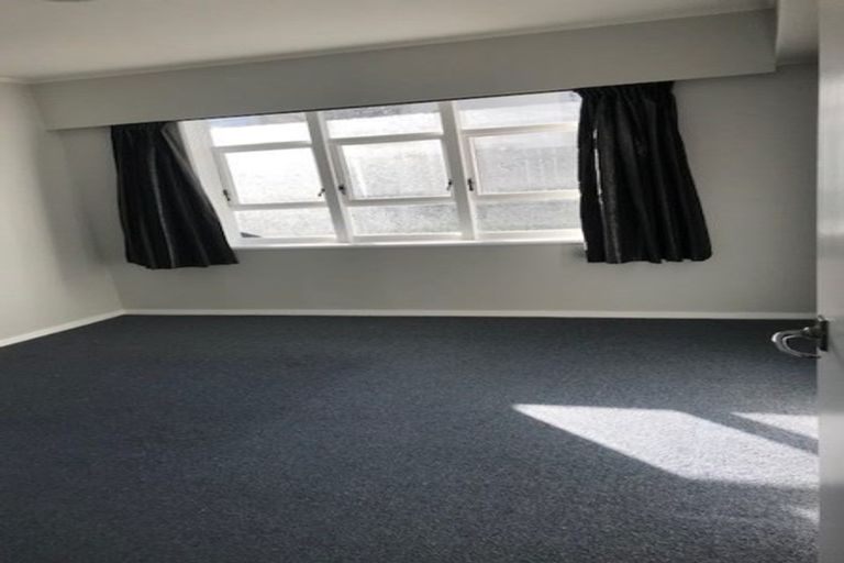 Photo of property in Wellway Flats, 45 Mcparland Street, Ebdentown, Upper Hutt, 5018