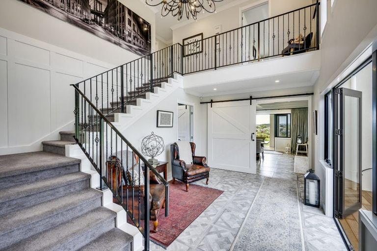 Photo of property in 4 Ridgeway Terrace, Taradale, Napier, 4112