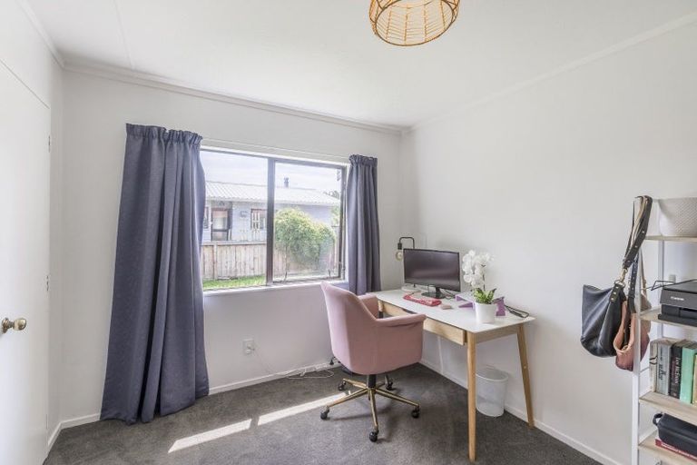 Photo of property in 53b Leinster Avenue, Raumati South, Paraparaumu, 5032