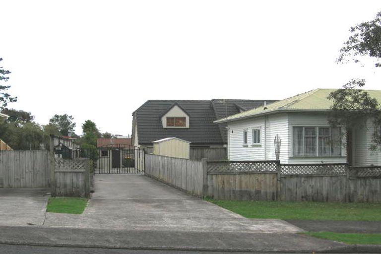 Photo of property in 3b Ambler Avenue, Glen Eden, Auckland, 0602