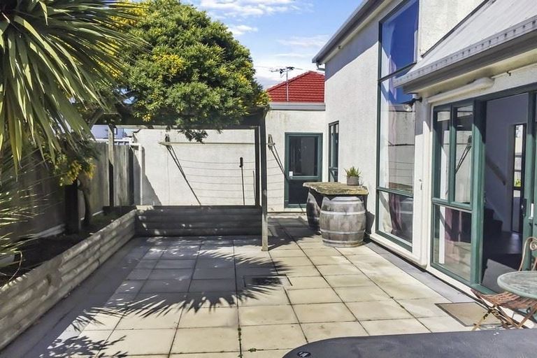 Photo of property in 2/106 Elizabeth Street, Riccarton, Christchurch, 8041