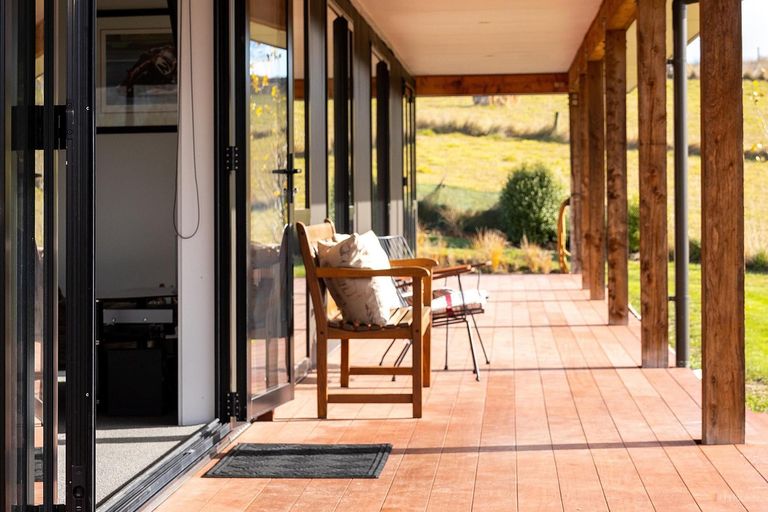 Photo of property in 56 Greenvale Road, Geraldine, 7991