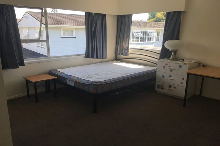 Photo of property in 44 Marywil Crescent, Hillcrest, Auckland, 0627