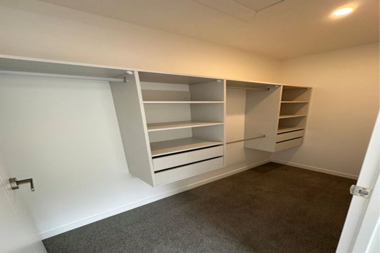 Photo of property in 60 Tiri Tiri Road, Birkdale, Auckland, 0626