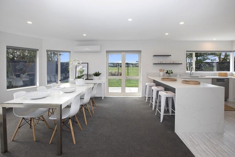 Photo of property in 67 Forest Drive, Parklands, Christchurch, 8083