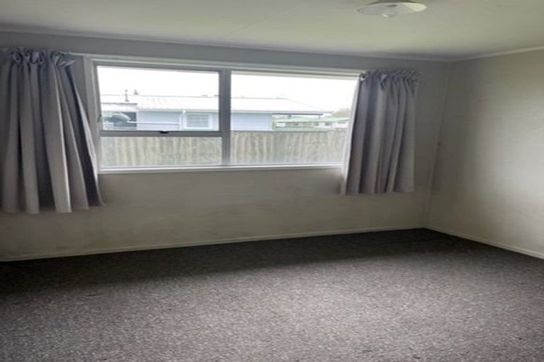 Photo of property in 50 Browning Crescent, Owhata, Rotorua, 3010