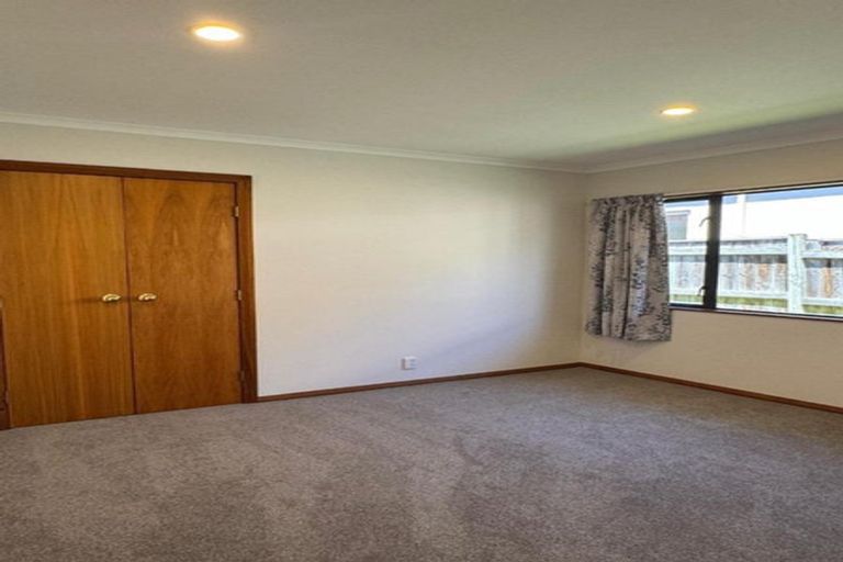 Photo of property in 8 Arataki Road, Havelock North, 4130