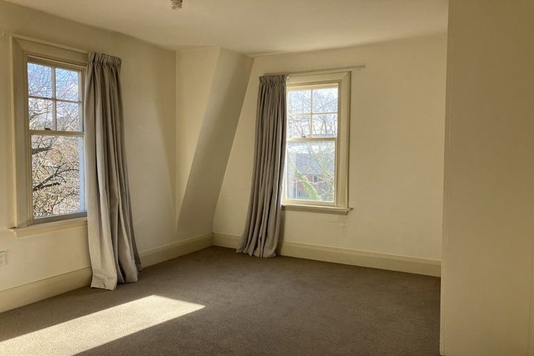 Photo of property in 30a Saint Albans Street, Bradford, Dunedin, 9011