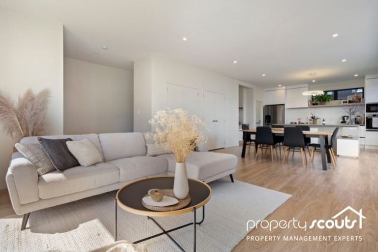 Photo of property in 27b Westgate Drive, Westgate, Auckland, 0614