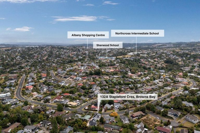 Photo of property in 132a Stapleford Crescent, Browns Bay, Auckland, 0630