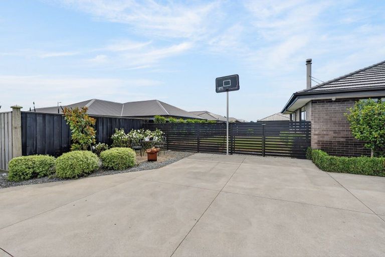 Photo of property in 27 Brenley Drive, Rolleston, 7614