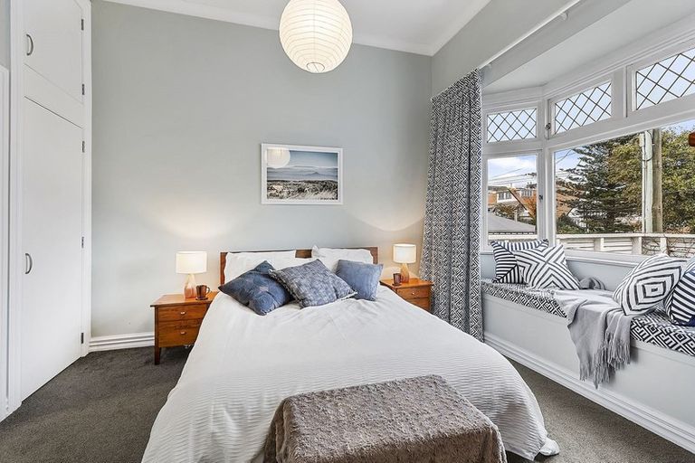 Photo of property in 23 Porritt Avenue, Mount Victoria, Wellington, 6011