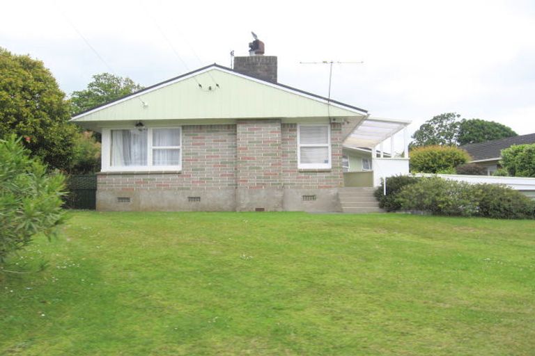 Photo of property in 62 Rosehill Drive, Rosehill, Papakura, 2113