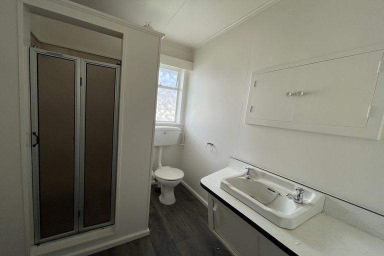 Photo of property in 5 Arthur Street, Holmes Hill, Oamaru, 9401