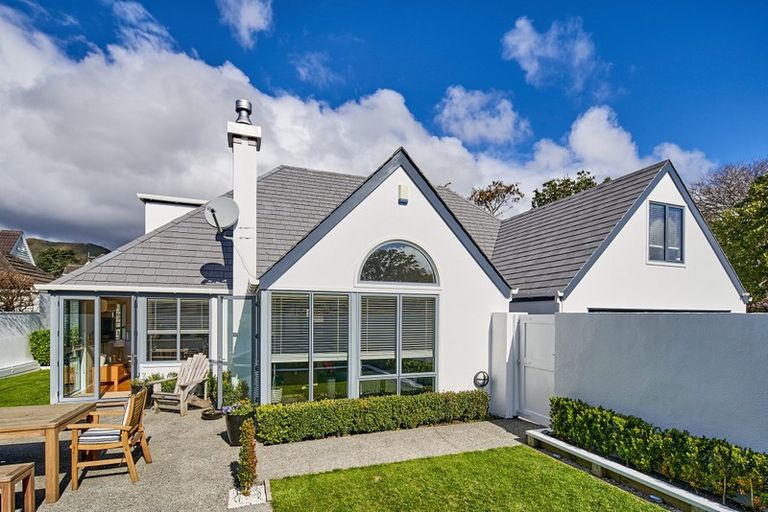 Photo of property in 1 Manuka Avenue, Woburn, Lower Hutt, 5010