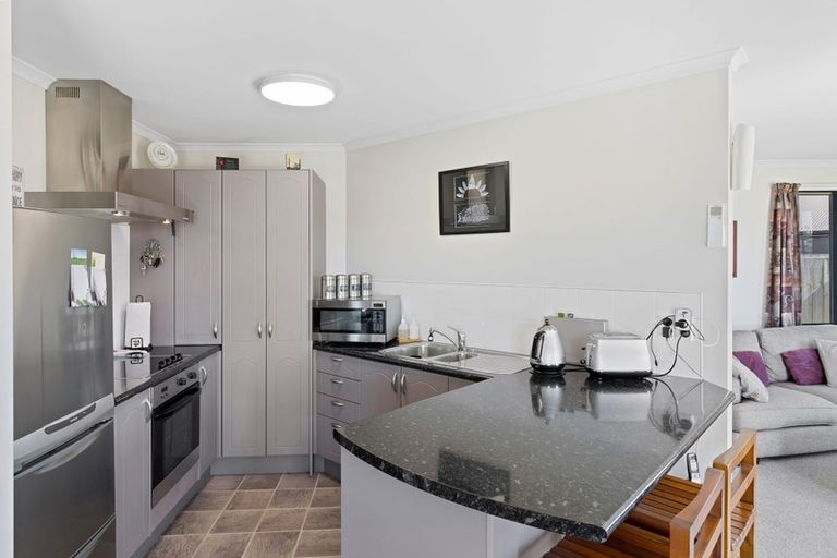 Photo of property in 19 Everton Place, Grandview Heights, Hamilton, 3200