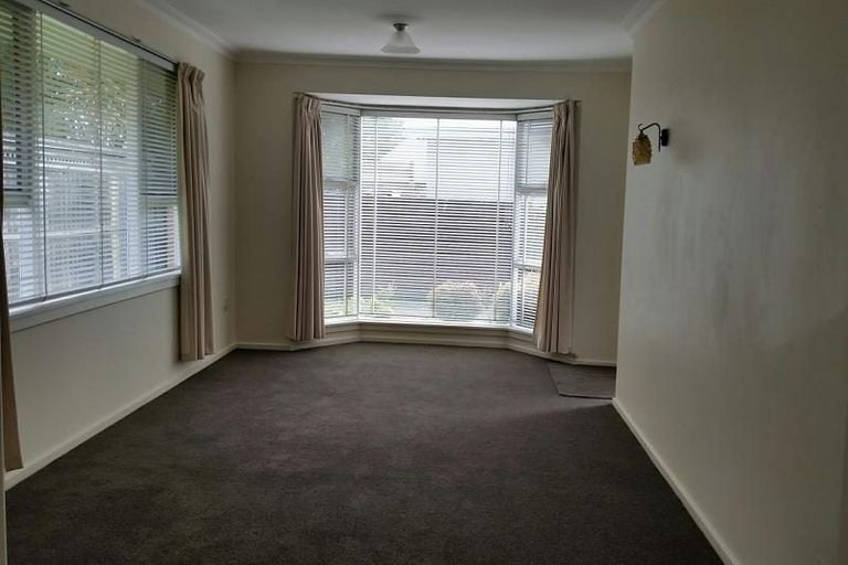 Photo of property in 2/11a Bennett Street, St Albans, Christchurch, 8052