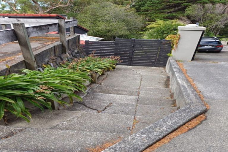 Photo of property in 21a Hadfield Terrace, Kelburn, Wellington, 6012