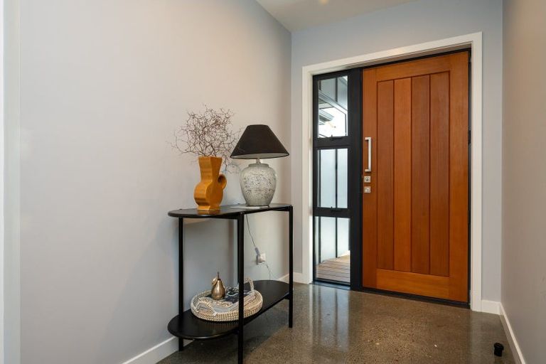 Photo of property in 60a Napier Road, Havelock North, 4130