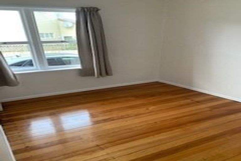 Photo of property in 4/120 Nile Road, Milford, Auckland, 0620