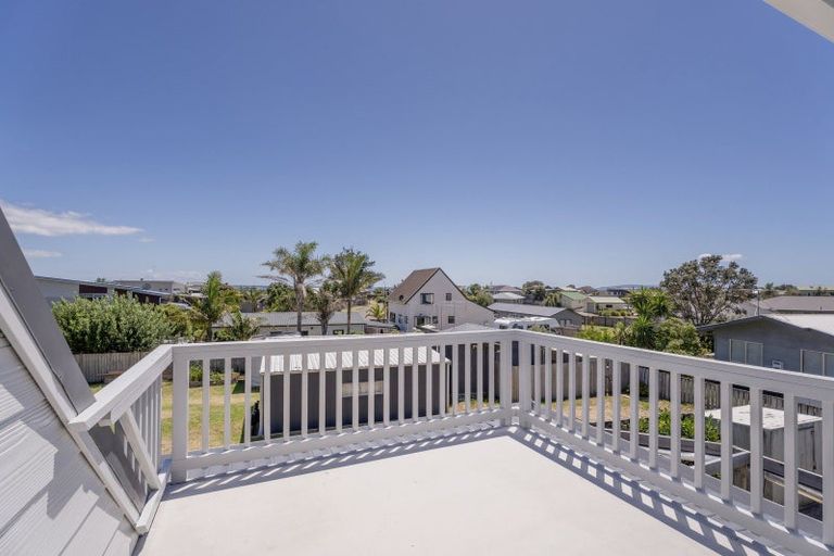 Photo of property in 116 Manuka Place, Matarangi, Whitianga, 3592