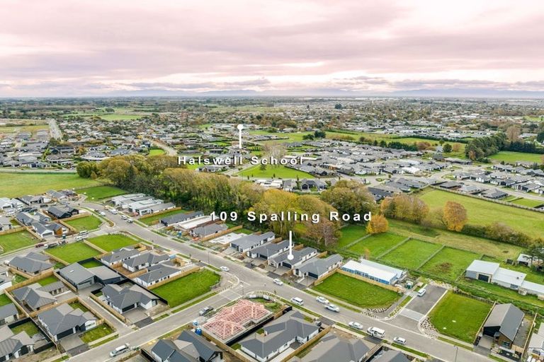 Photo of property in 109 Spalling Road, Halswell, Christchurch, 8025