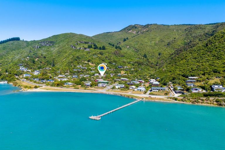 Photo of property in 12 Tirimoana Terrace, Anakiwa, Picton, 7281