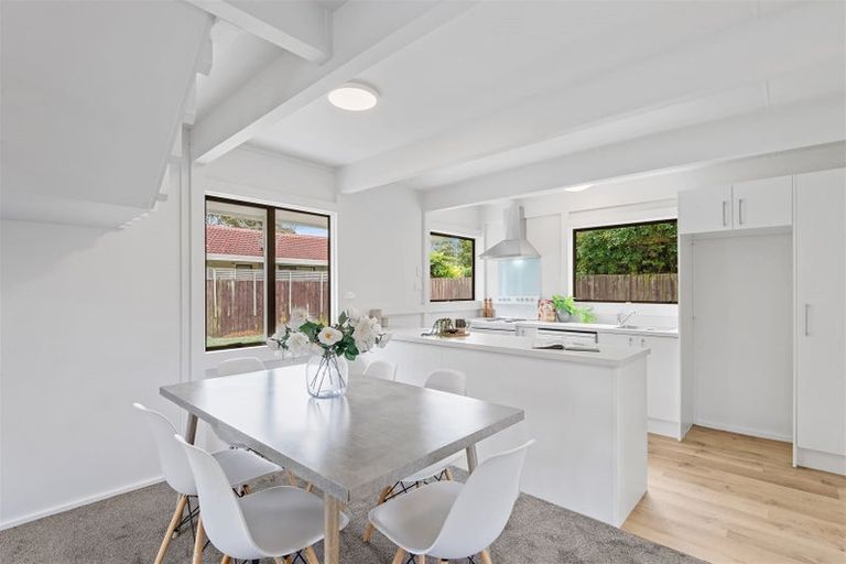 Photo of property in 37 Mchaffies Place, Wainoni, Christchurch, 8061