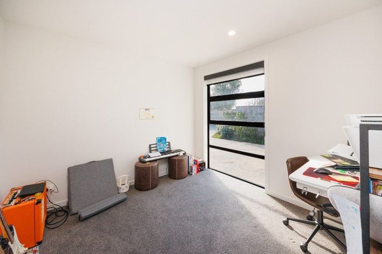 Photo of property in 23a Karina Terrace, Roslyn, Palmerston North, 4414