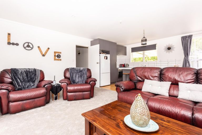 Photo of property in 10 Edward Street, Mangapapa, Gisborne, 4010