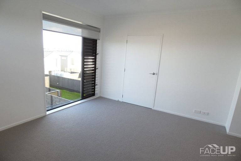 Photo of property in 15 Plover Road, Hobsonville, Auckland, 0616