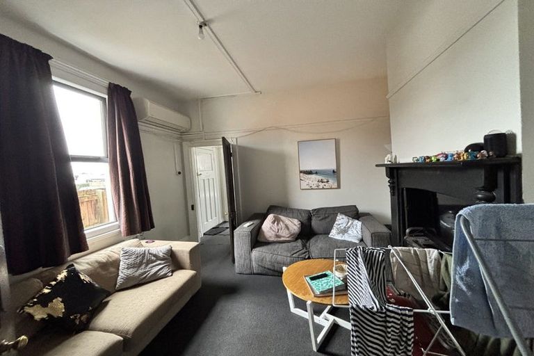 Photo of property in 16 Howe Street, North Dunedin, Dunedin, 9016