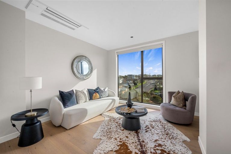 Photo of property in 10/12 Burns Avenue, Takapuna, Auckland, 0622