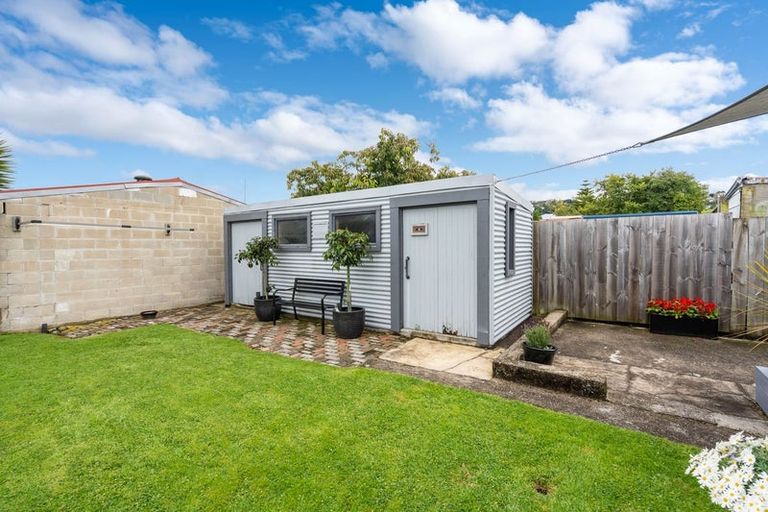 Photo of property in 24 Loyalty Street, Forbury, Dunedin, 9012