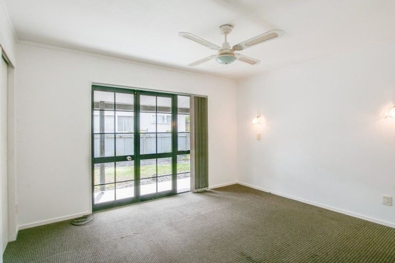 Photo of property in 33 Taradale Road, Marewa, Napier, 4110