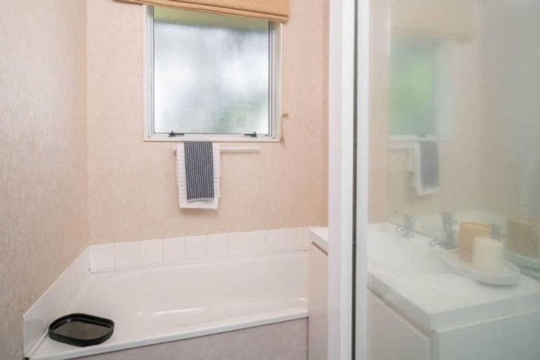 Photo of property in 2/21 Aylesford Street, Mairehau, Christchurch, 8013