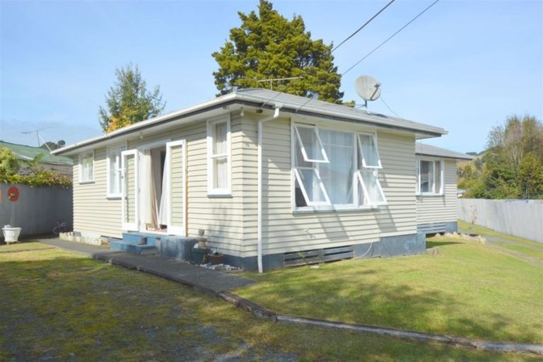 Photo of property in 79 Ngatai Street, Taumarunui, 3920