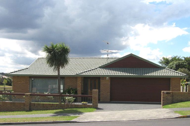 Photo of property in 5a Picasso Drive, West Harbour, Auckland, 0618