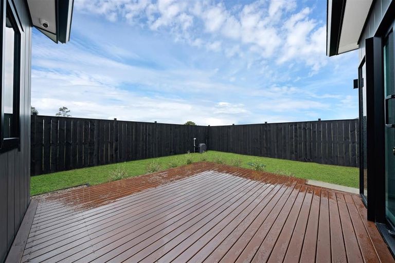 Photo of property in 22 Kakano Street, Clevedon, 2582