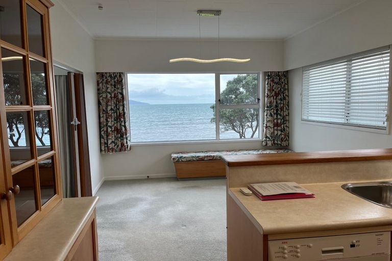 Photo of property in 13 Ocean Parade, Pukerua Bay, 5026
