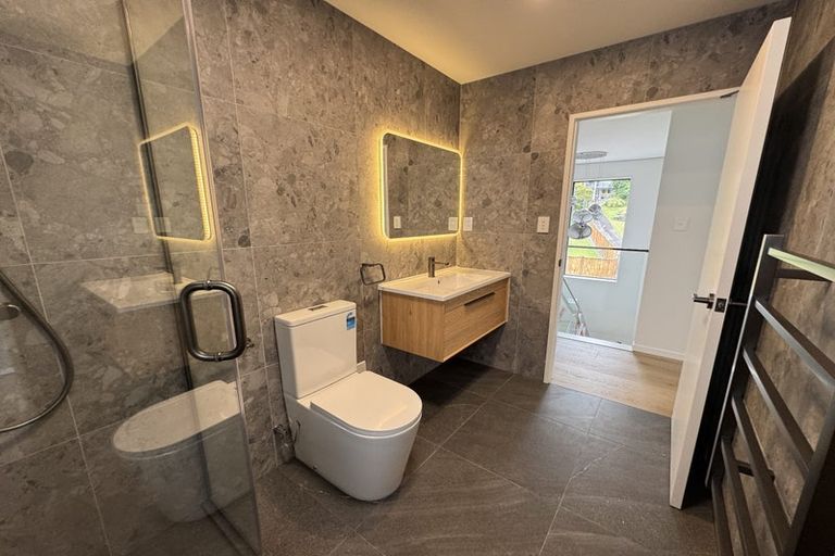 Photo of property in 3a Newstead Avenue, Browns Bay, Auckland, 0632