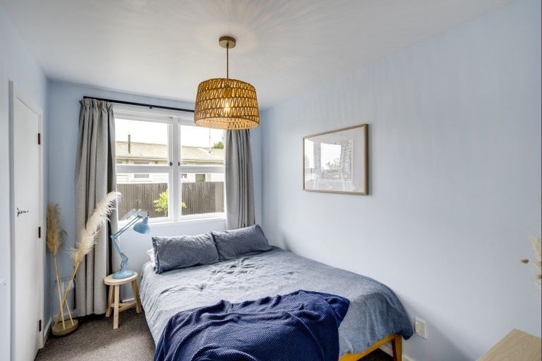 Photo of property in 21 Upham Street, Havelock North, 4130