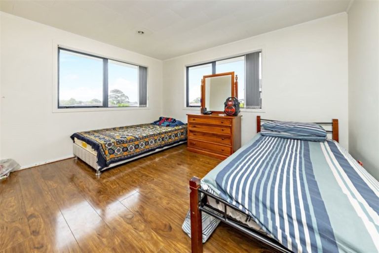 Photo of property in 12 Zelda Avenue, Clover Park, Auckland, 2023