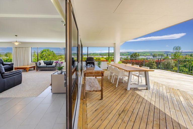 Photo of property in 370 Porangahau Road, Waipukurau, 4282