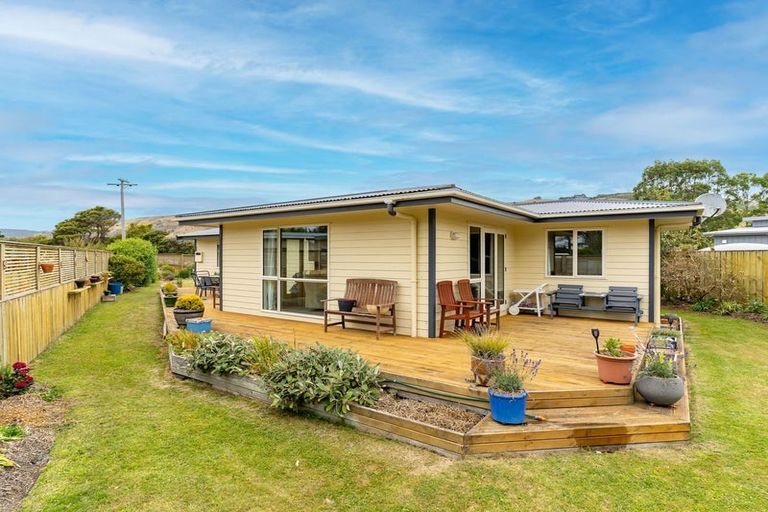 Photo of property in 47 Driver Street, Long Beach, Port Chalmers, 9081