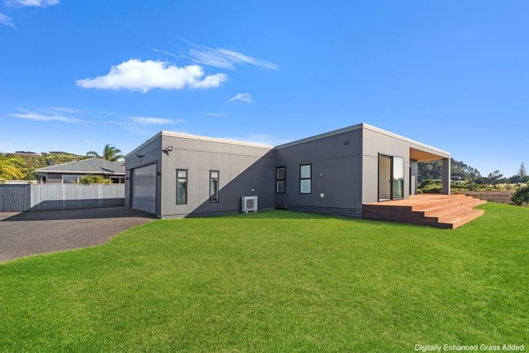 Photo of property in 31 Tairua Palms Place, Tairua, 3508