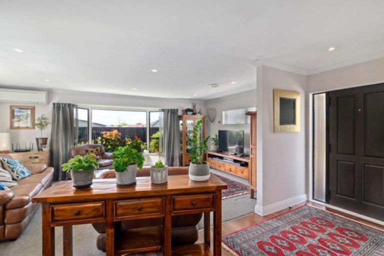 Photo of property in 20 Holland Street, Glenholme, Rotorua, 3010