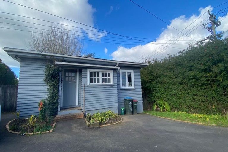 Photo of property in 52a Panama Road, Mount Wellington, Auckland, 1062
