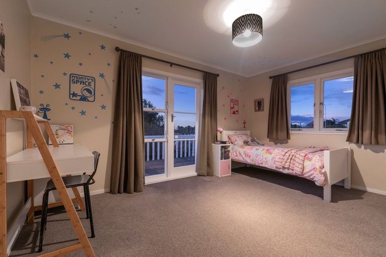 Photo of property in 1/42 Toroa Street, Torbay, Auckland, 0630