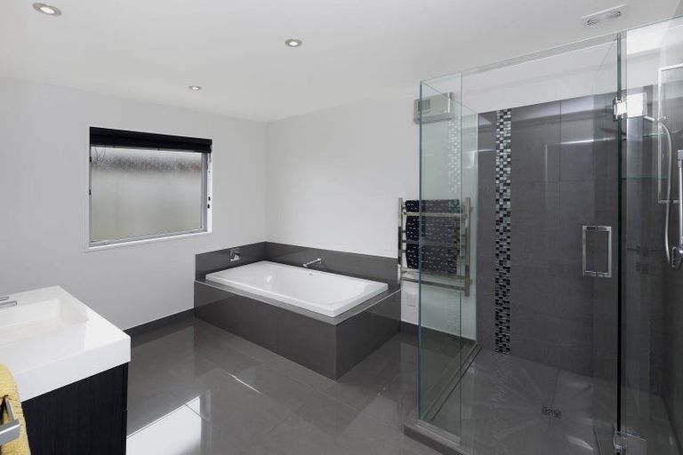 Photo of property in 3 Leonie Lane, West Melton, 7618